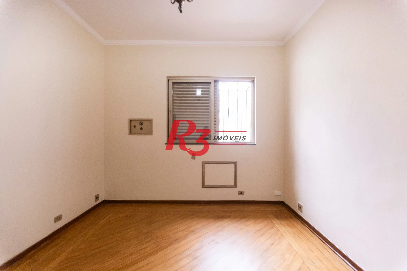 Sobrado, 227 m² - venda por R$ 2.000.000,00 ou aluguel por R$ 8.605,06/mês - Vila Belmiro - Santos/SP