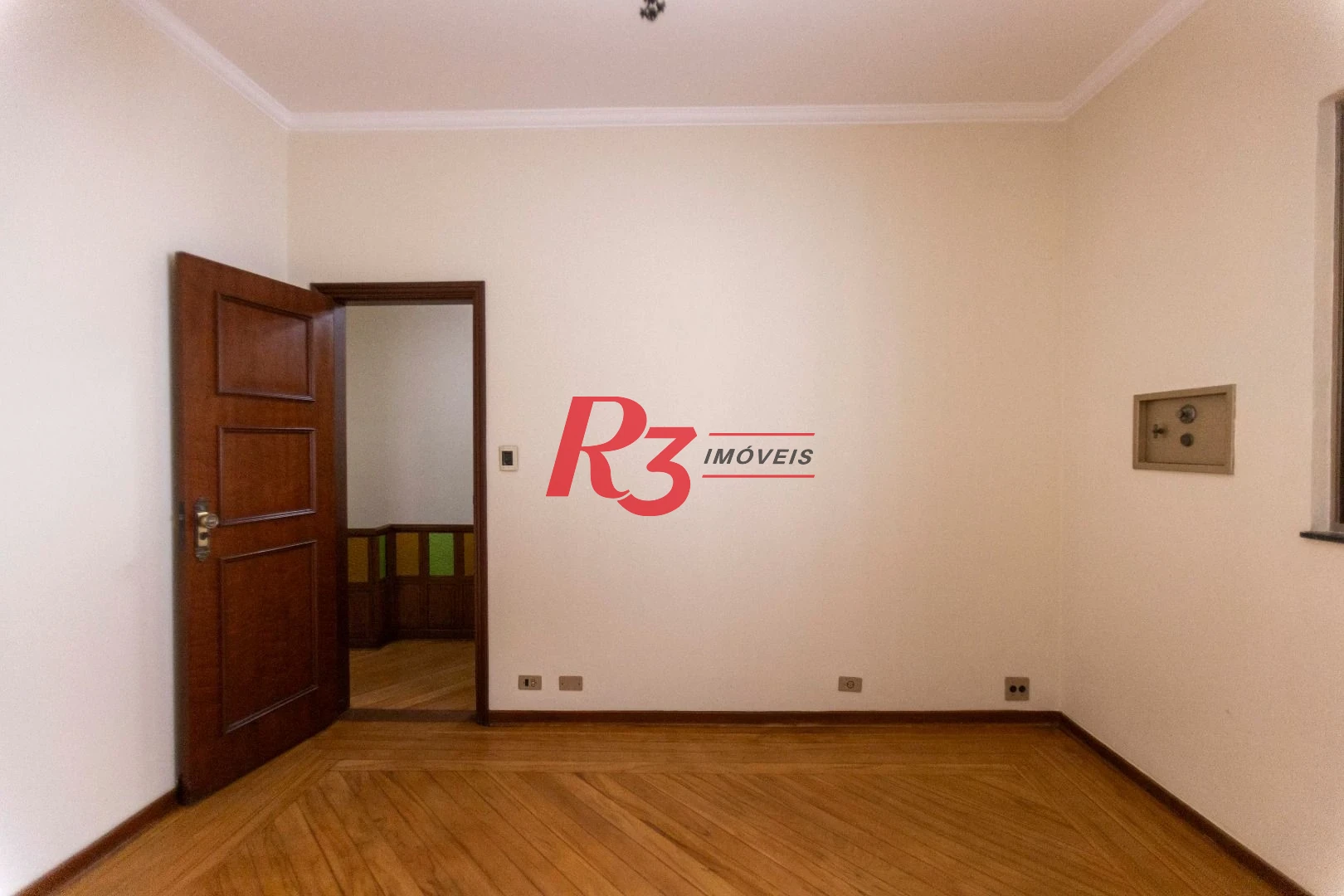 Sobrado, 227 m² - venda por R$ 2.000.000,00 ou aluguel por R$ 8.605,06/mês - Vila Belmiro - Santos/SP