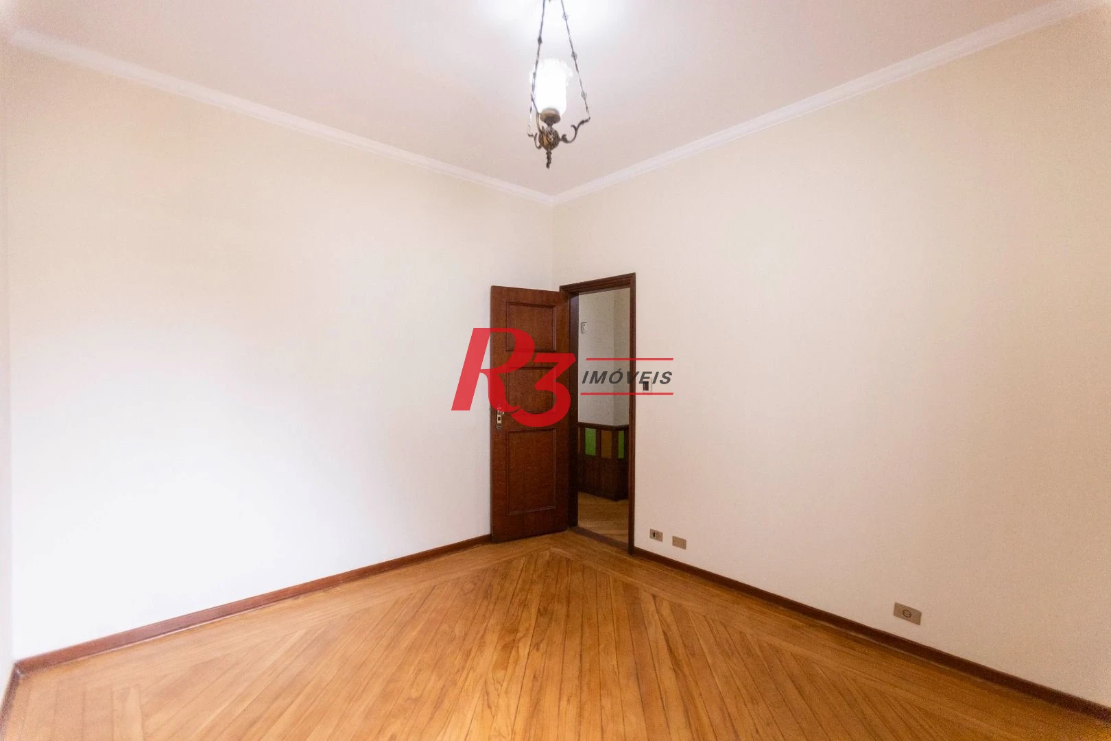 Sobrado, 227 m² - venda por R$ 2.000.000,00 ou aluguel por R$ 8.605,06/mês - Vila Belmiro - Santos/SP