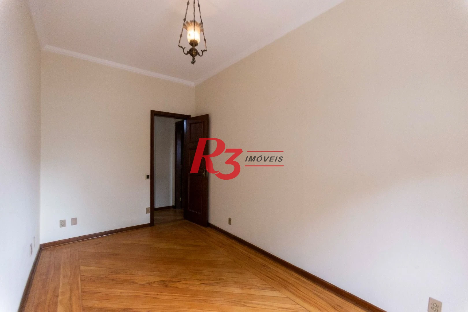 Sobrado, 227 m² - venda por R$ 2.000.000,00 ou aluguel por R$ 8.605,06/mês - Vila Belmiro - Santos/SP