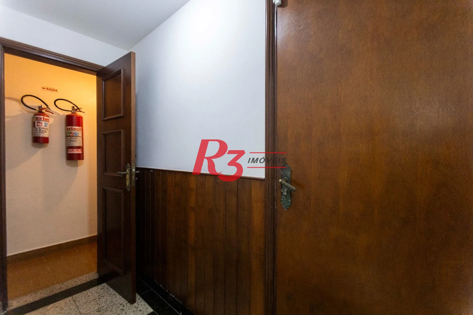 Sobrado, 227 m² - venda por R$ 2.000.000,00 ou aluguel por R$ 8.605,06/mês - Vila Belmiro - Santos/SP
