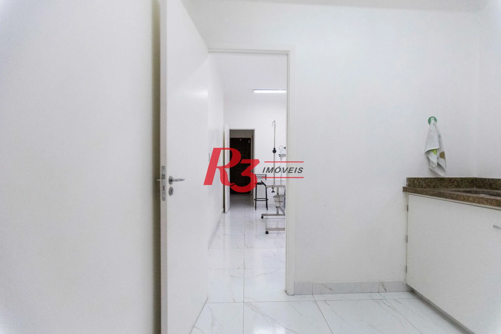 Sobrado, 227 m² - venda por R$ 2.000.000,00 ou aluguel por R$ 8.605,06/mês - Vila Belmiro - Santos/SP