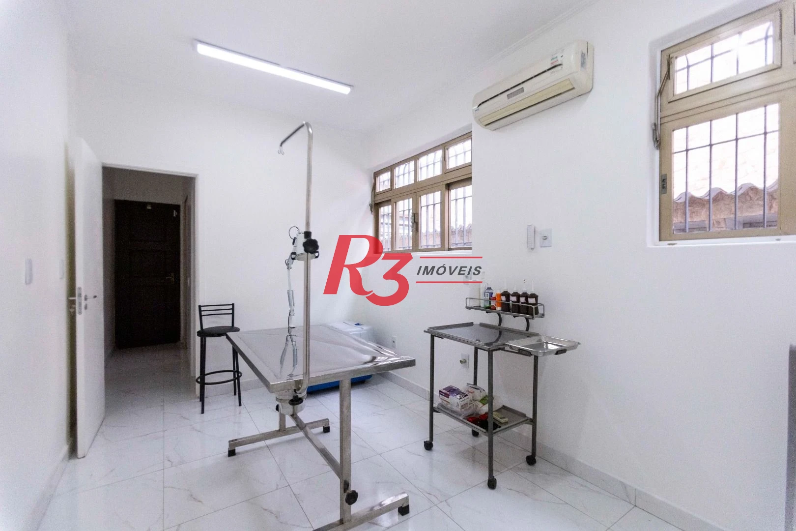 Sobrado, 227 m² - venda por R$ 2.000.000,00 ou aluguel por R$ 8.605,06/mês - Vila Belmiro - Santos/SP