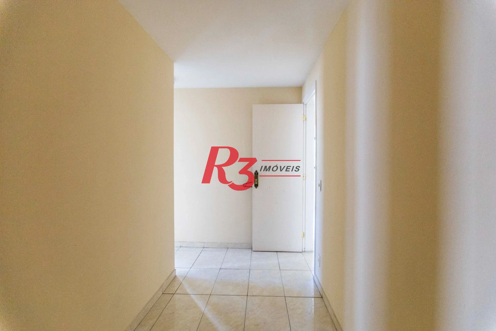 Apartamento com 3 dormitórios à venda, 188 m² por R$ 1.385.000,00 - Gonzaga - Santos/SP