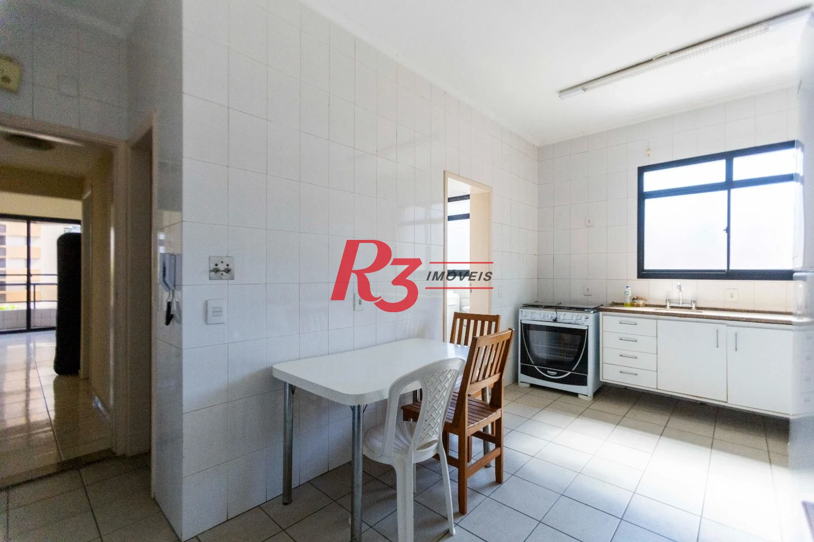 Apartamento com 3 dormitórios à venda, 188 m² por R$ 1.385.000,00 - Gonzaga - Santos/SP