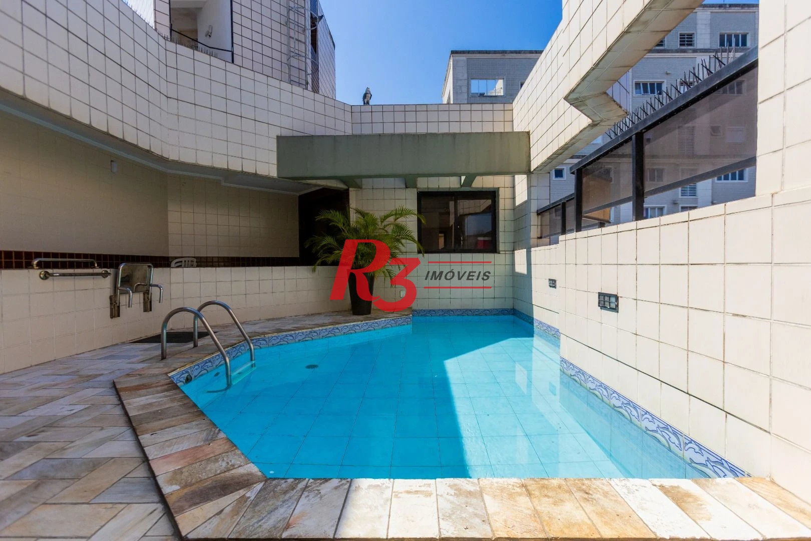 Apartamento com 3 dormitórios à venda, 188 m² por R$ 1.385.000,00 - Gonzaga - Santos/SP