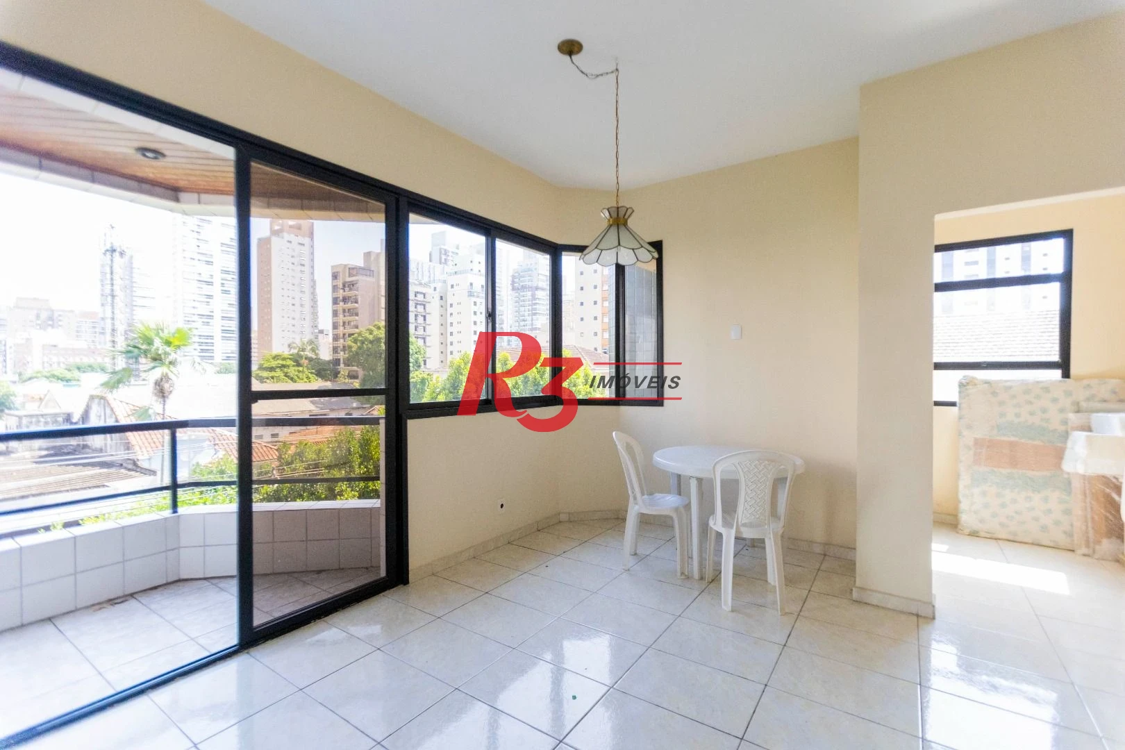Apartamento com 3 dormitórios à venda, 188 m² por R$ 1.385.000,00 - Gonzaga - Santos/SP