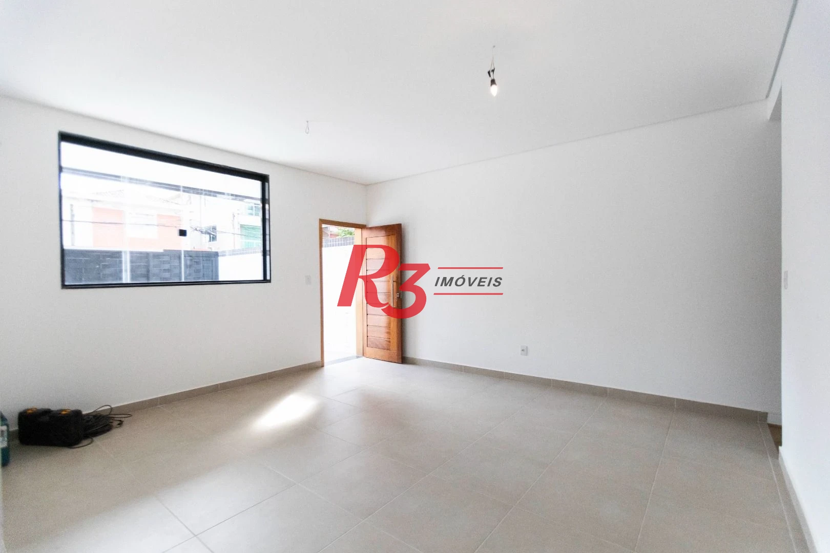 Casa com 3 dormitórios à venda, 150 m² por R$ 1.300.000,00 - Aparecida - Santos/SP