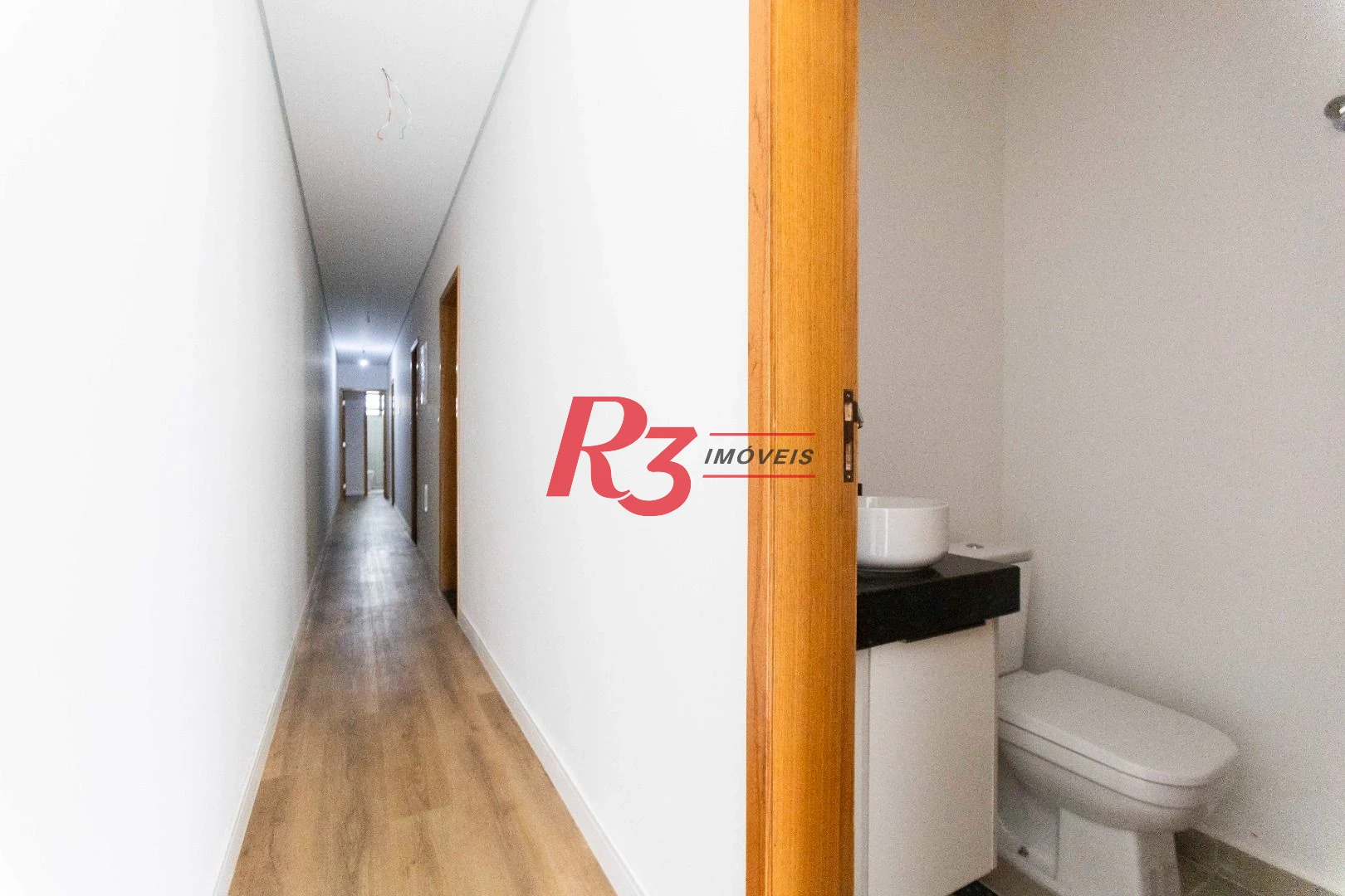 Casa com 3 dormitórios à venda, 150 m² por R$ 1.300.000,00 - Aparecida - Santos/SP