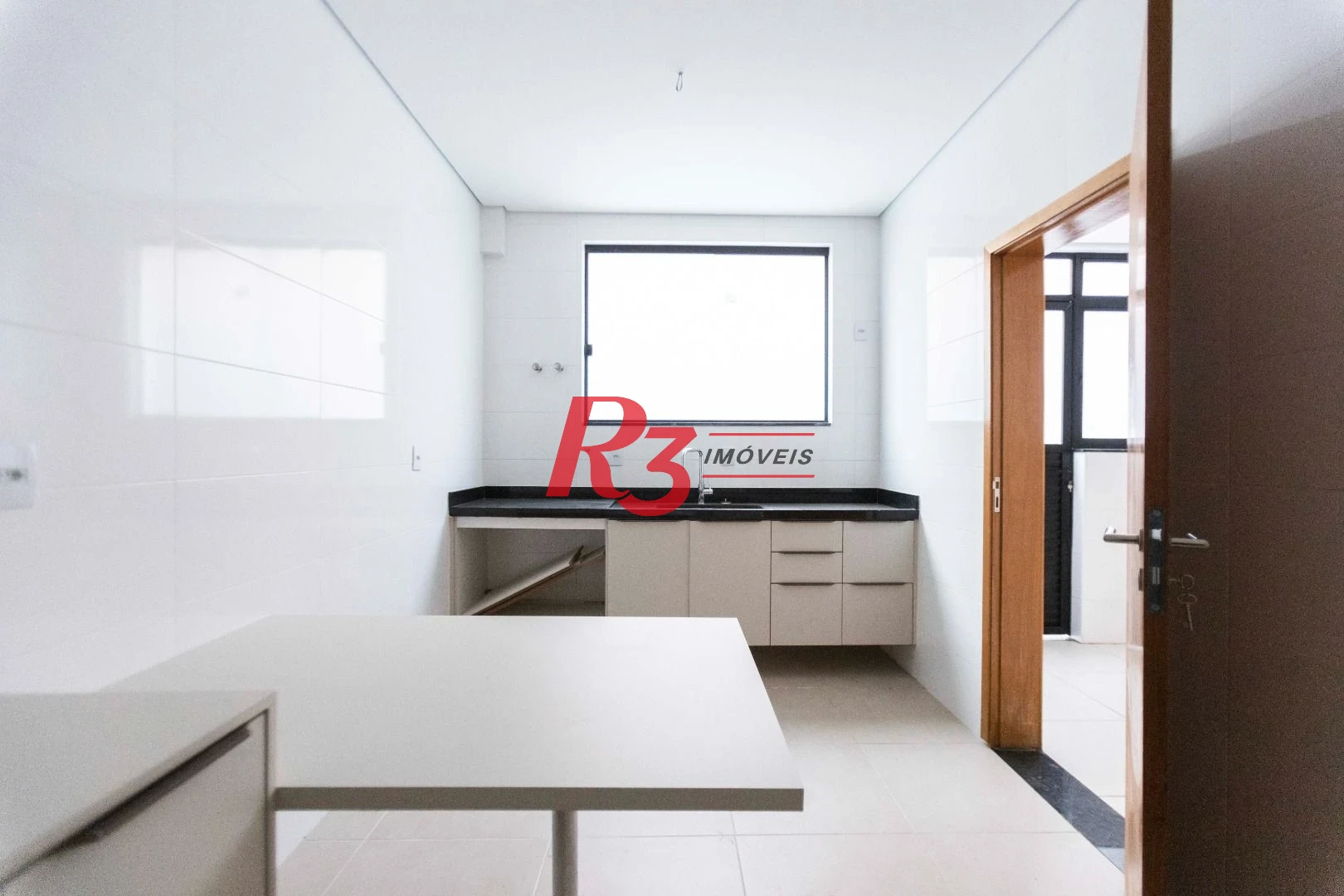 Casa com 3 dormitórios à venda, 150 m² por R$ 1.300.000,00 - Aparecida - Santos/SP