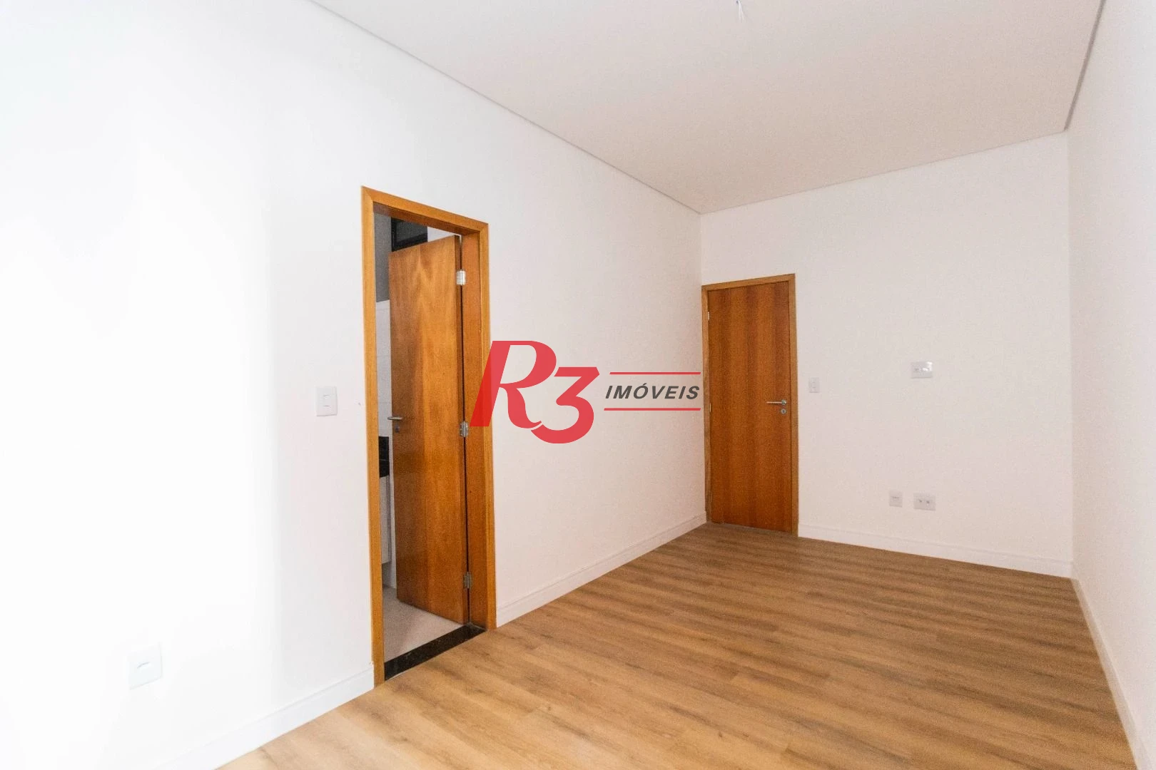 Casa com 3 dormitórios à venda, 150 m² por R$ 1.300.000,00 - Aparecida - Santos/SP