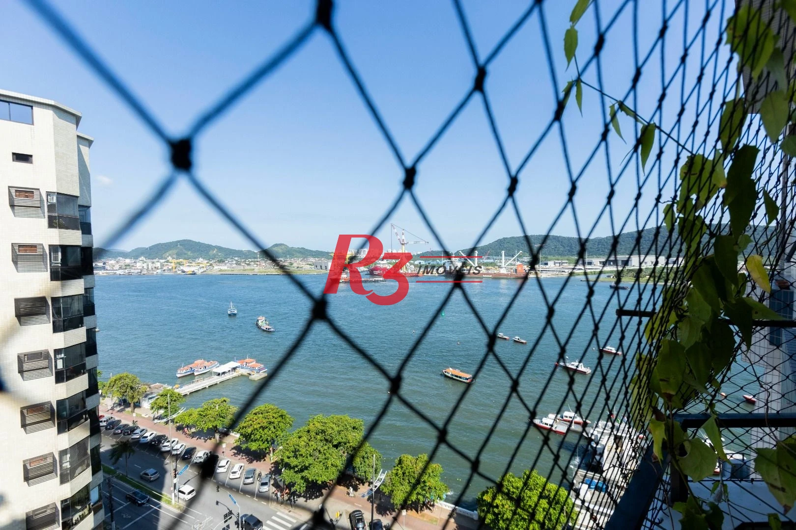 Apartamento com 2 dormitórios à venda, 84 m² por R$ 1.100.000,00 - Ponta da Praia - Santos/SP
