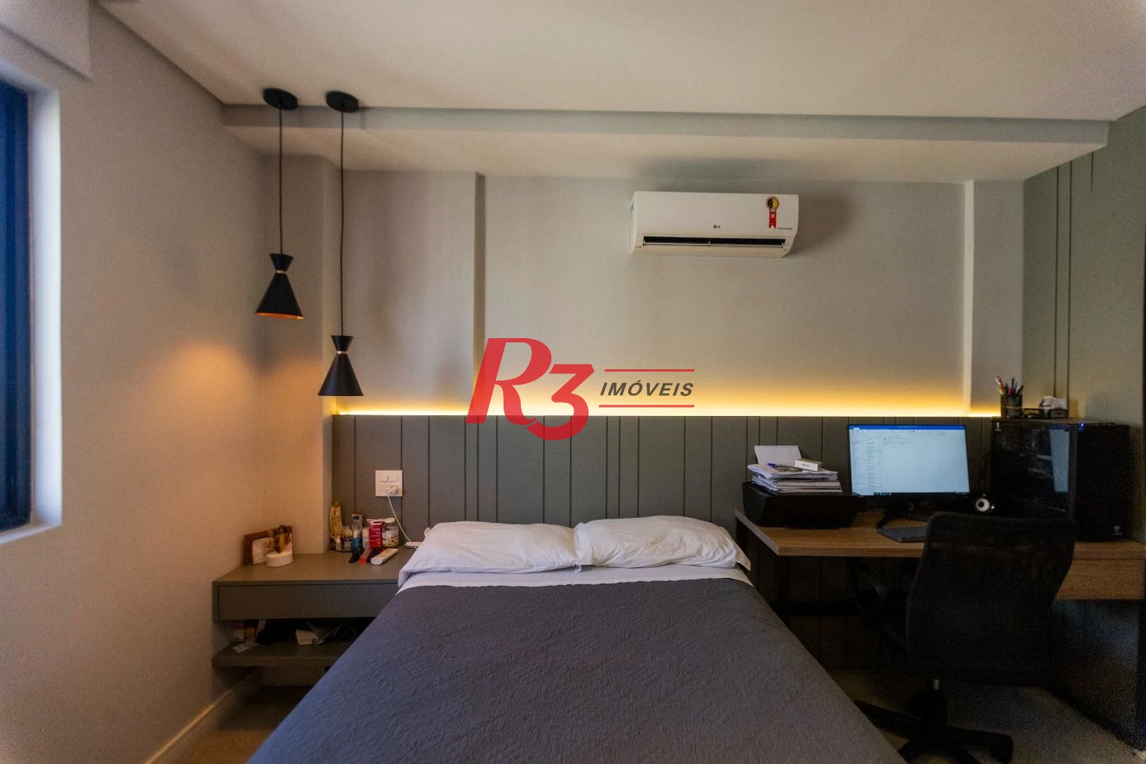 Apartamento com 2 dormitórios à venda, 84 m² por R$ 1.100.000,00 - Ponta da Praia - Santos/SP