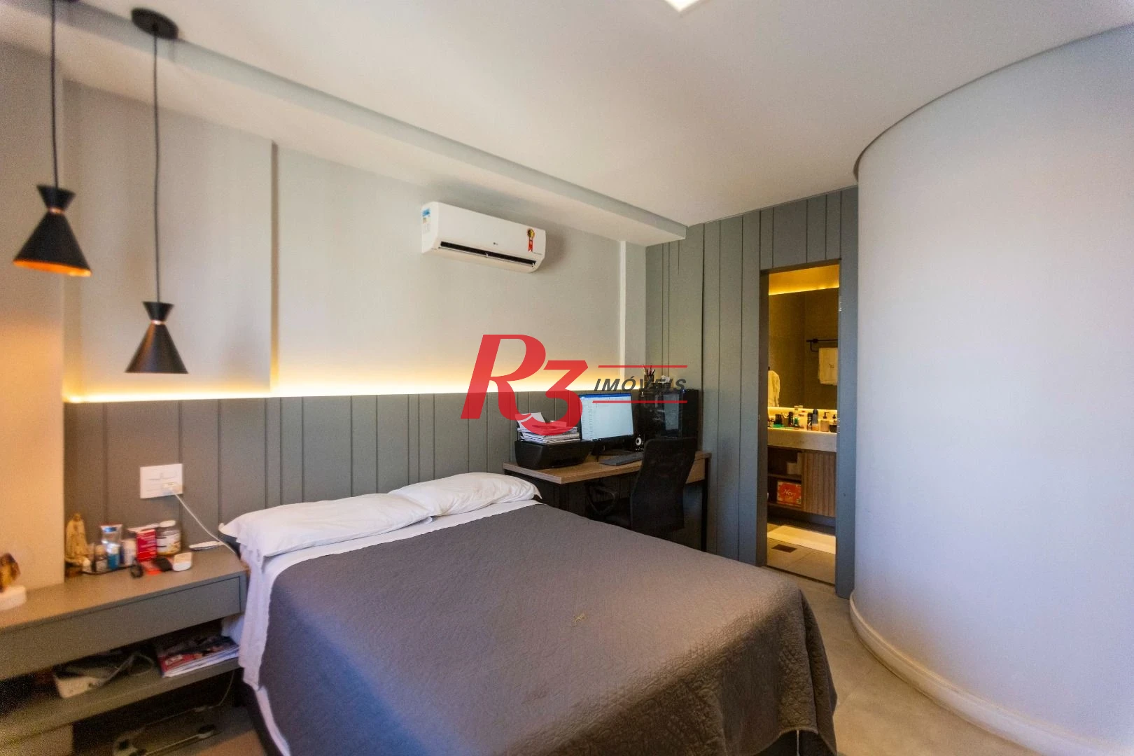 Apartamento com 2 dormitórios à venda, 84 m² por R$ 1.100.000,00 - Ponta da Praia - Santos/SP