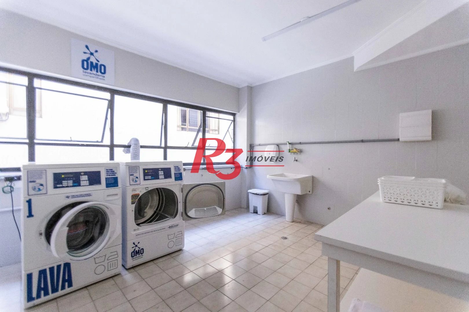 Apartamento com 2 dormitórios à venda, 84 m² por R$ 1.100.000,00 - Ponta da Praia - Santos/SP