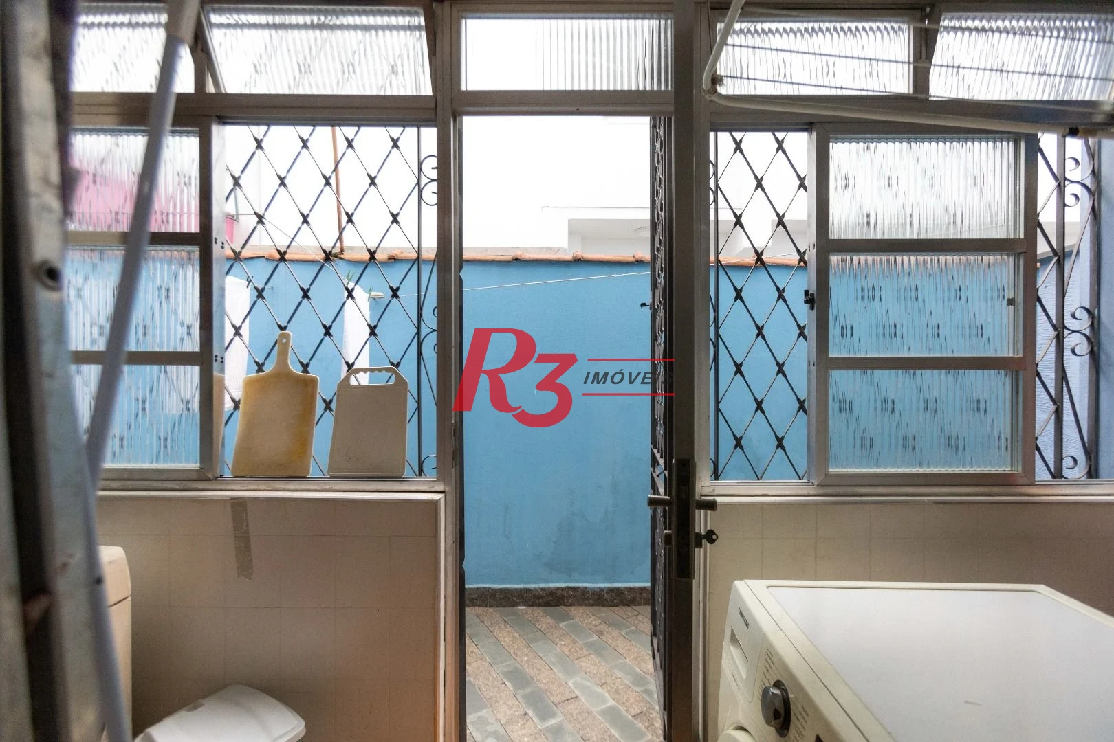 Apartamento com 3 dormitórios à venda, 90 m² por R$ 500.000,00 - Boqueirão - Santos/SP