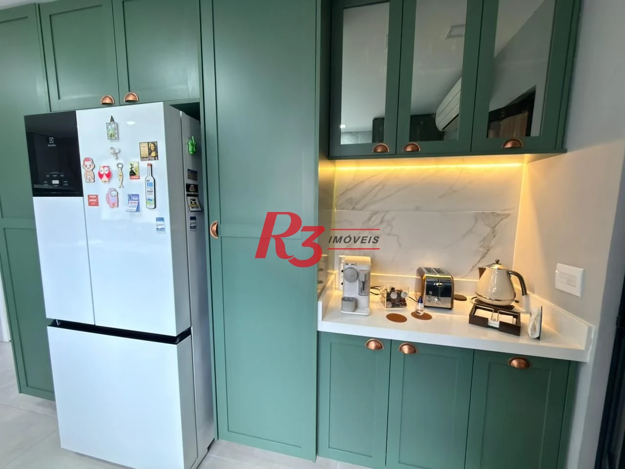 Apartamento com 4 dormitórios à venda, 287 m² por R$ 2.900.000,00 - Boqueirão - Santos/SP