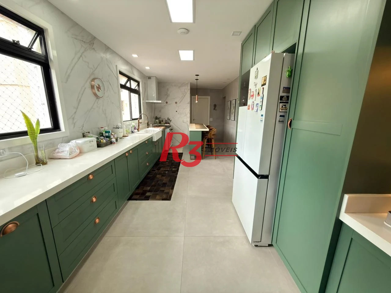 Apartamento com 4 dormitórios à venda, 287 m² por R$ 2.900.000,00 - Boqueirão - Santos/SP