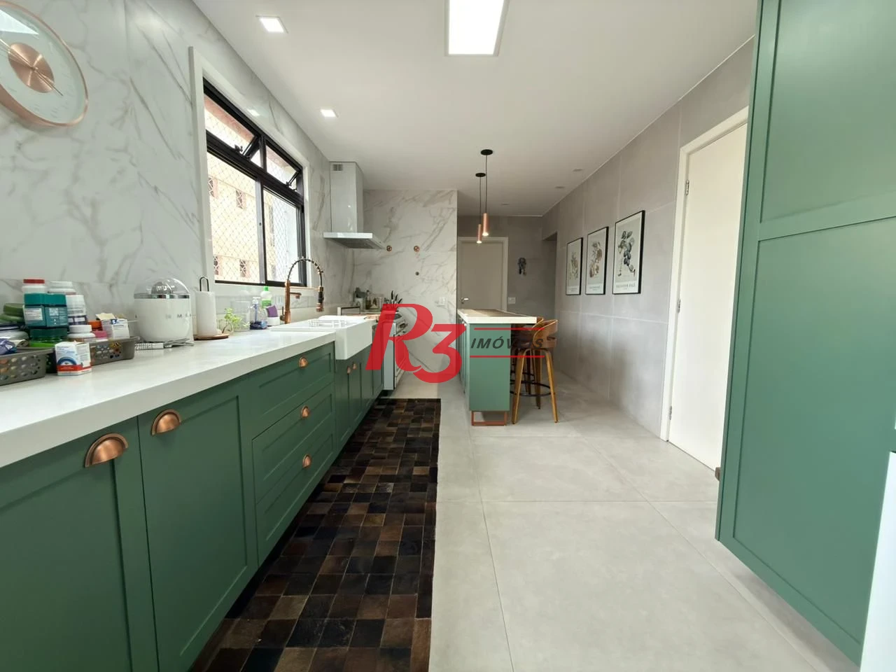 Apartamento com 4 dormitórios à venda, 287 m² por R$ 2.900.000,00 - Boqueirão - Santos/SP