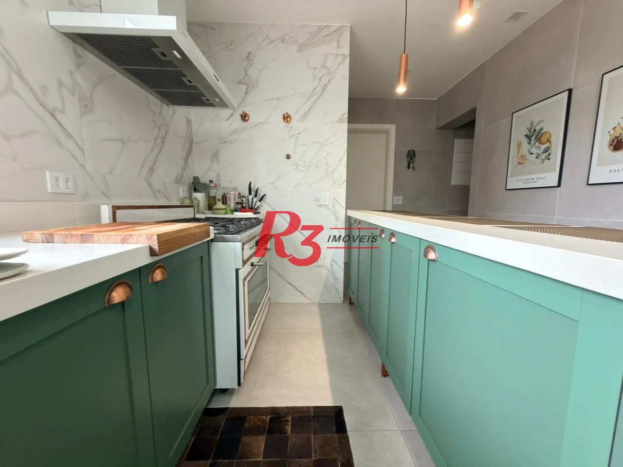 Apartamento com 4 dormitórios à venda, 287 m² por R$ 2.900.000,00 - Boqueirão - Santos/SP