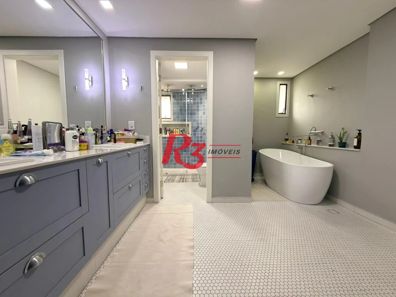 Apartamento com 4 dormitórios à venda, 287 m² por R$ 2.900.000,00 - Boqueirão - Santos/SP