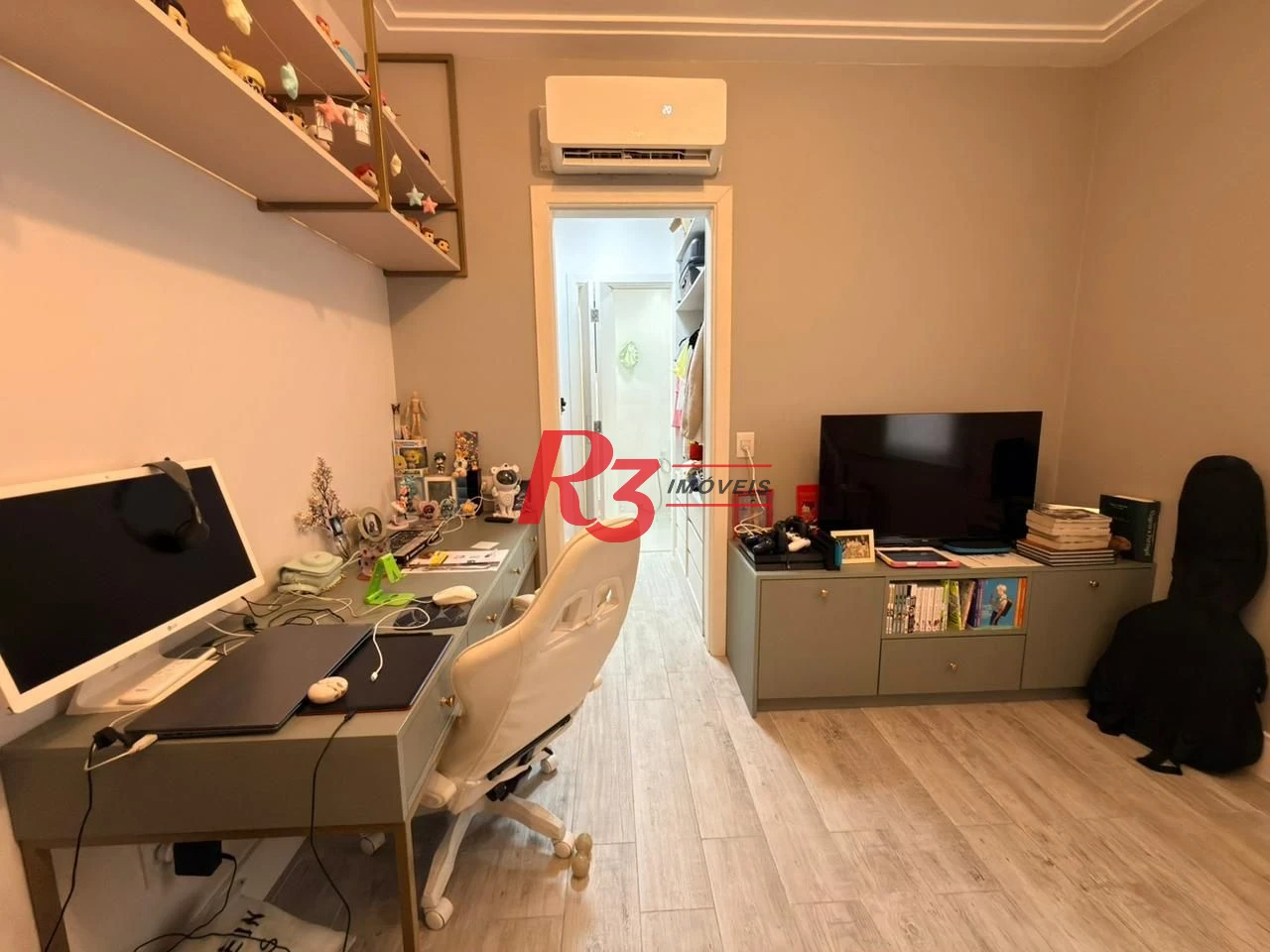 Apartamento com 4 dormitórios à venda, 287 m² por R$ 2.900.000,00 - Boqueirão - Santos/SP