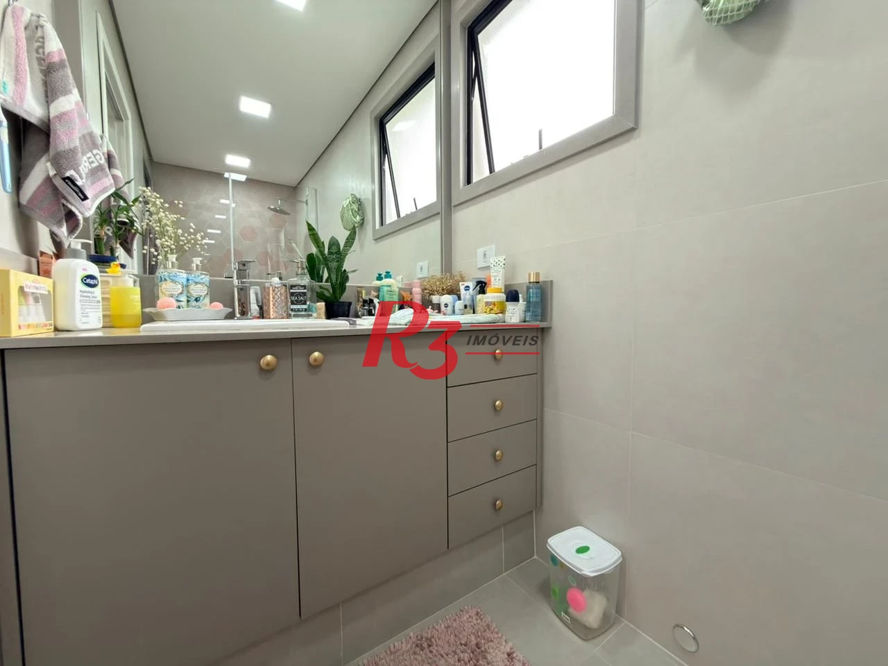 Apartamento com 4 dormitórios à venda, 287 m² por R$ 2.900.000,00 - Boqueirão - Santos/SP