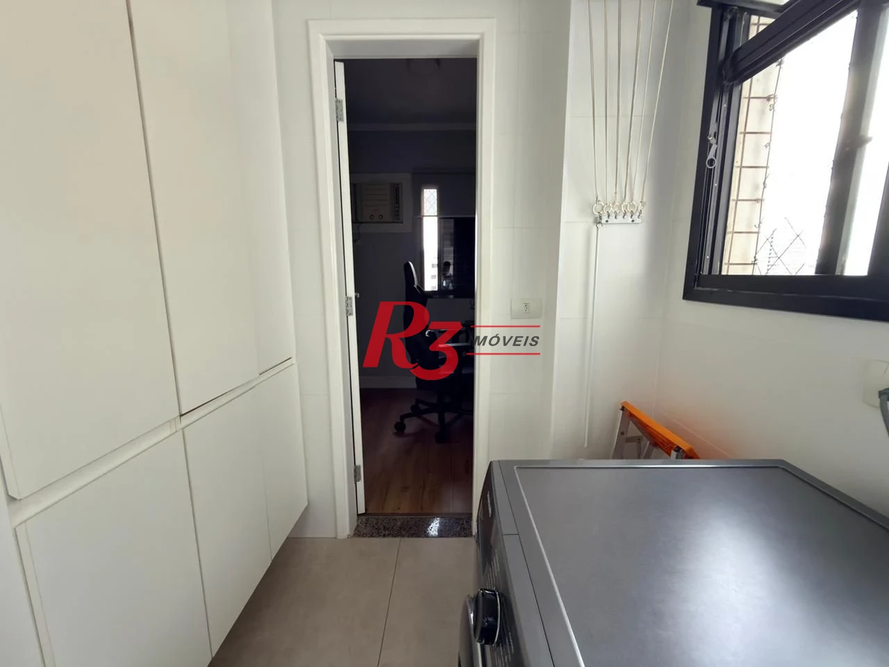 Apartamento com 2 dormitórios à venda, 102 m² por R$ 1.100.000,00 - Pompéia - Santos/SP