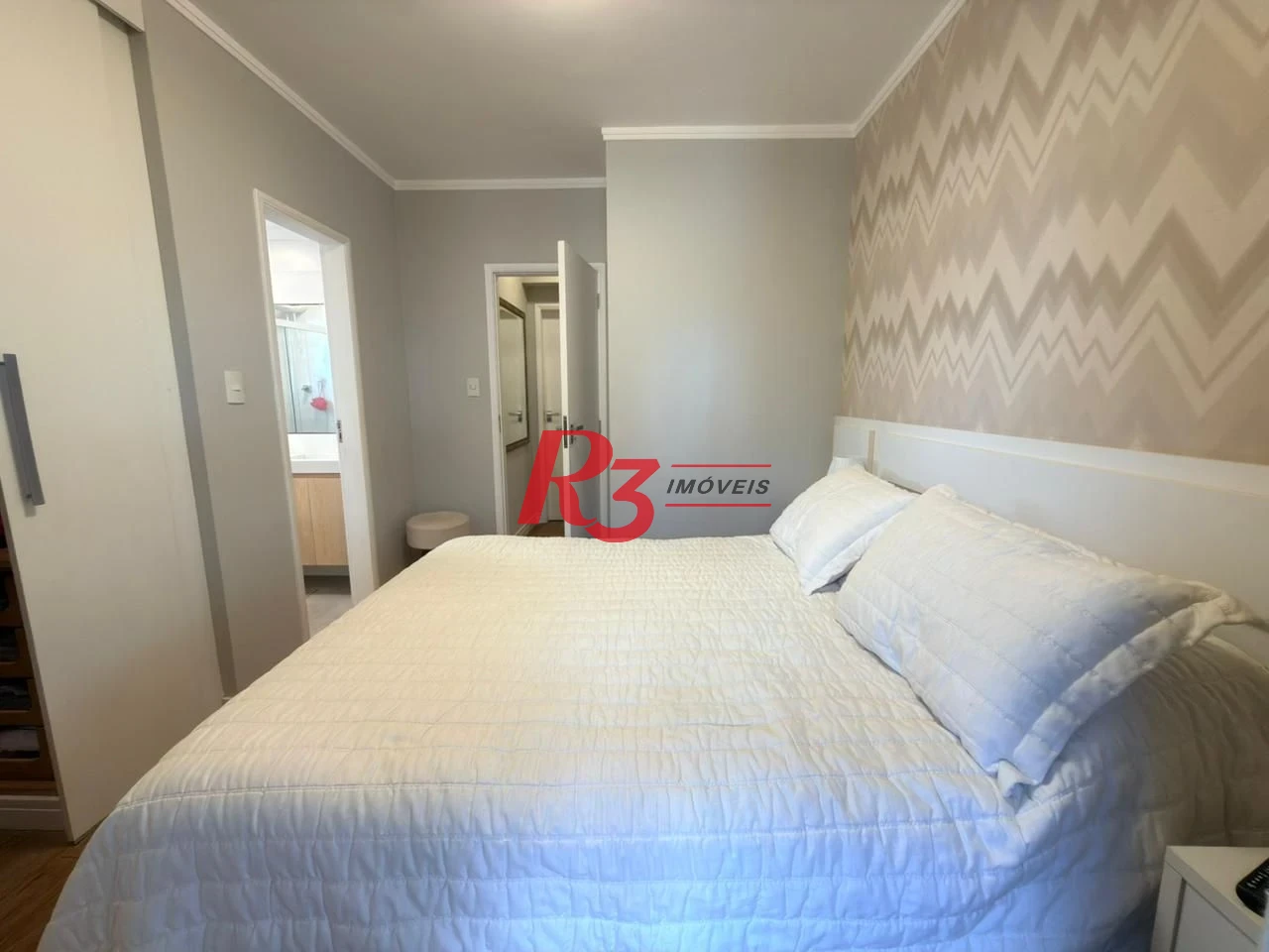 Apartamento com 2 dormitórios à venda, 102 m² por R$ 1.100.000,00 - Pompéia - Santos/SP