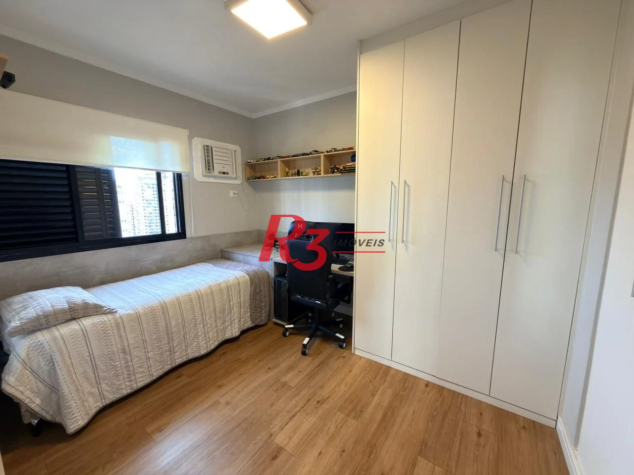 Apartamento com 2 dormitórios à venda, 102 m² por R$ 1.100.000,00 - Pompéia - Santos/SP