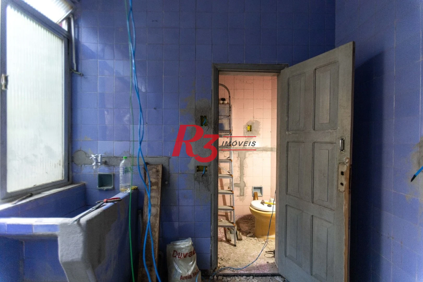 Loja para alugar, 275 m² por R$ 5.380,00/mês - Vila Mathias - Santos/SP