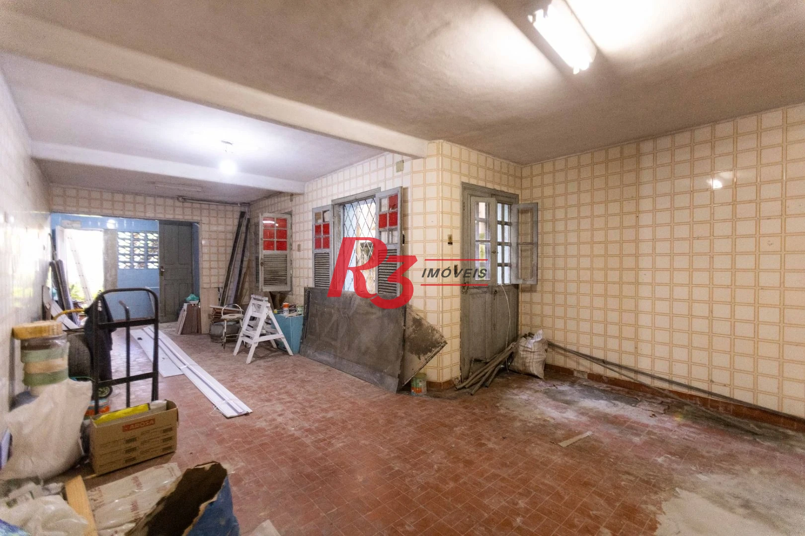 Loja para alugar, 275 m² por R$ 5.380,00/mês - Vila Mathias - Santos/SP