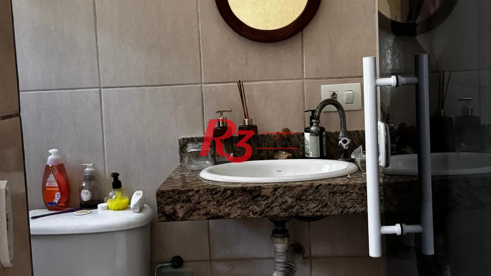 Casa com 2 dormitórios à venda, 138 m² por R$ 695.000,00 - Jardim Imperador - Praia Grande/SP