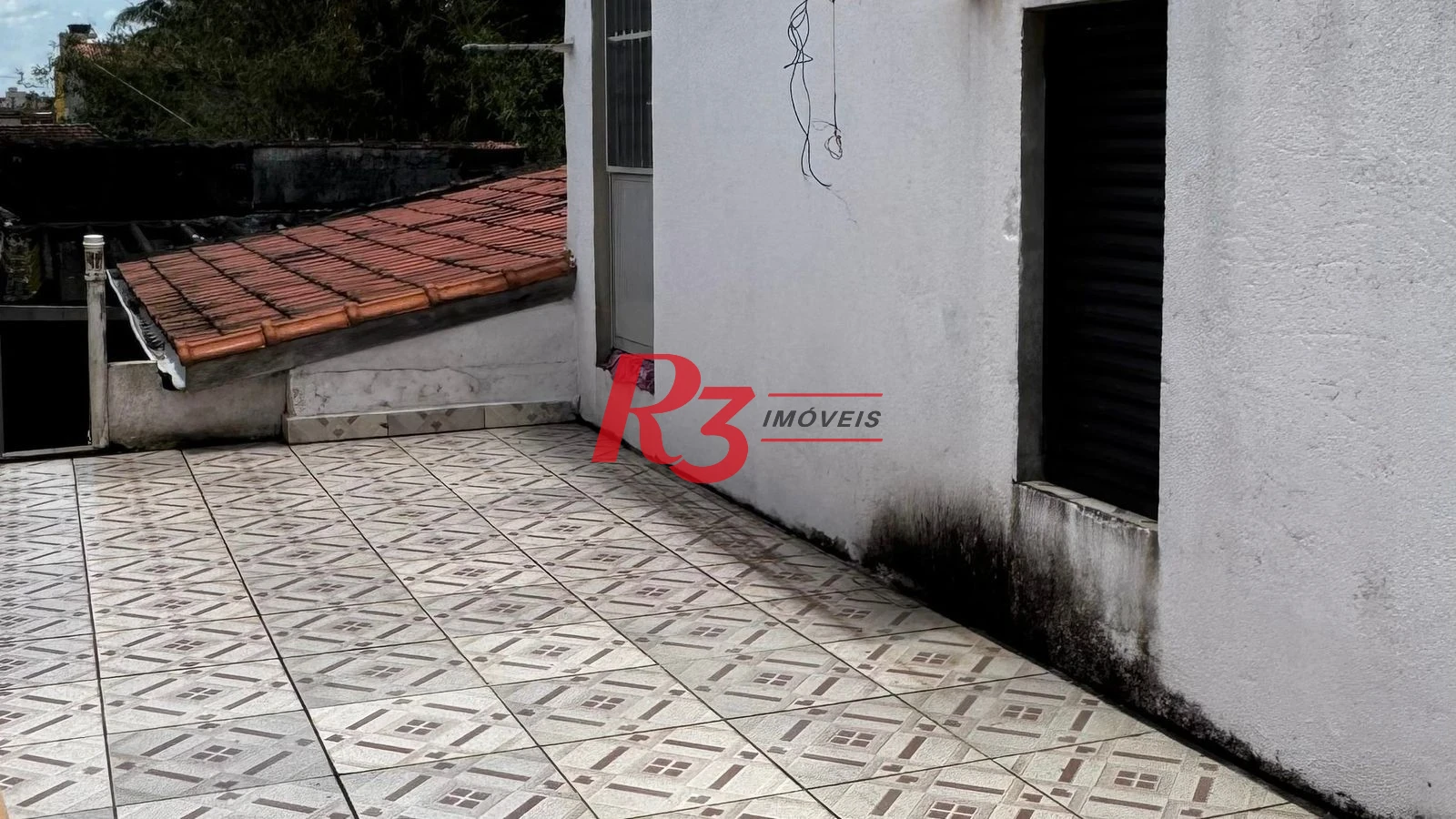 Casa com 2 dormitórios à venda, 138 m² por R$ 695.000,00 - Jardim Imperador - Praia Grande/SP