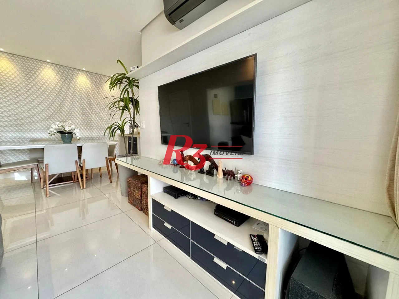 Apartamento com 1 dormitório à venda, 57 m² por R$ 780.000,00 - Boqueirão - Santos/SP