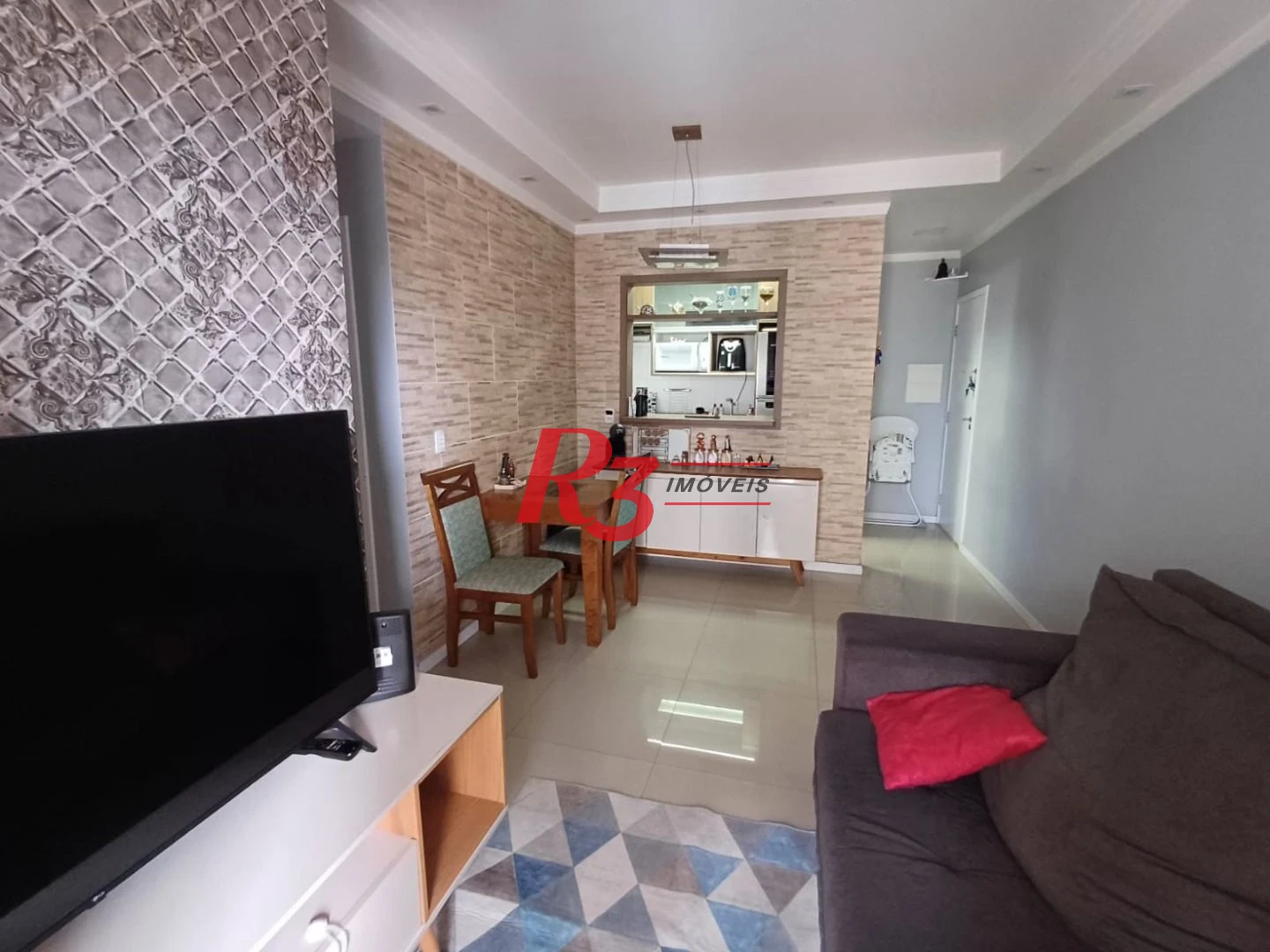 Apartamento com 3 dormitórios à venda, 69 m² por R$ 455.800,00 - Areia Branca - Santos/SP