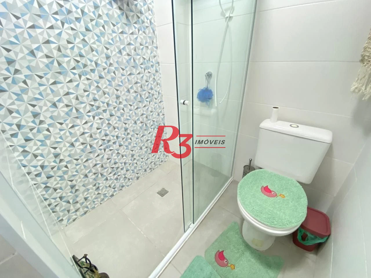 Kitnet com 1 dormitório, 38 m² - venda por R$ 300.000,00 ou aluguel por R$ 3.000,00/mês - Centro - São Vicente/SP