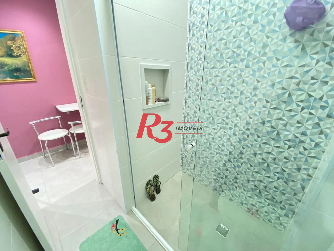 Kitnet com 1 dormitório, 38 m² - venda por R$ 300.000,00 ou aluguel por R$ 3.000,00/mês - Centro - São Vicente/SP