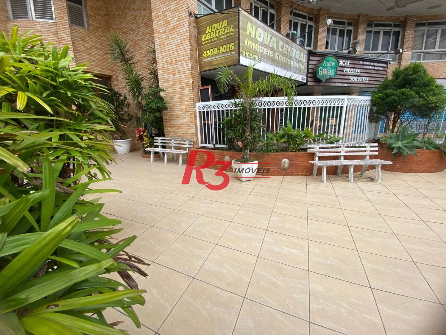 Kitnet com 1 dormitório, 38 m² - venda por R$ 300.000,00 ou aluguel por R$ 3.000,00/mês - Centro - São Vicente/SP