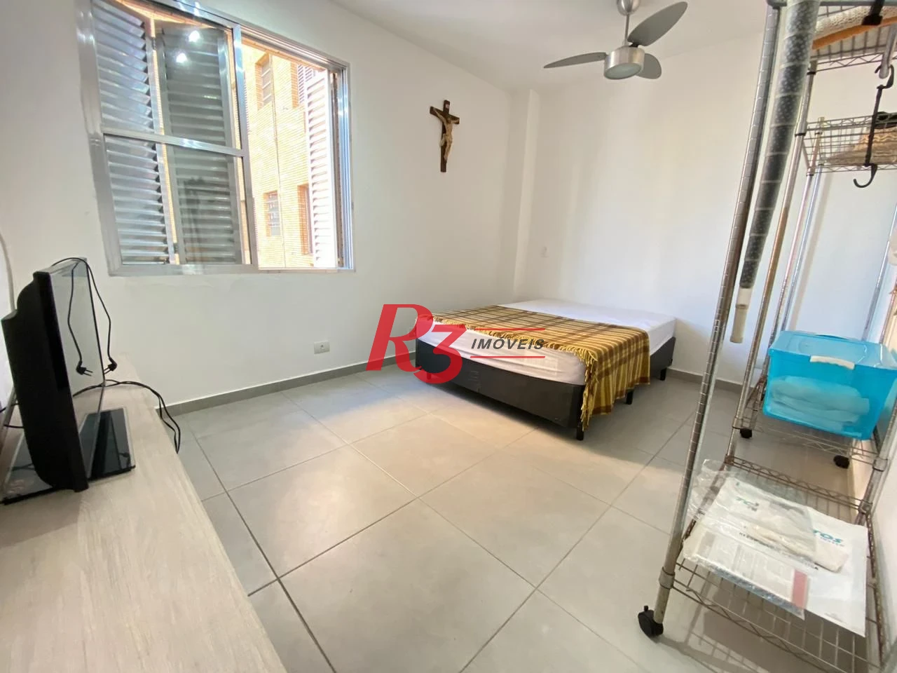 Kitnet com 1 dormitório, 38 m² - venda por R$ 300.000,00 ou aluguel por R$ 3.000,00/mês - Centro - São Vicente/SP