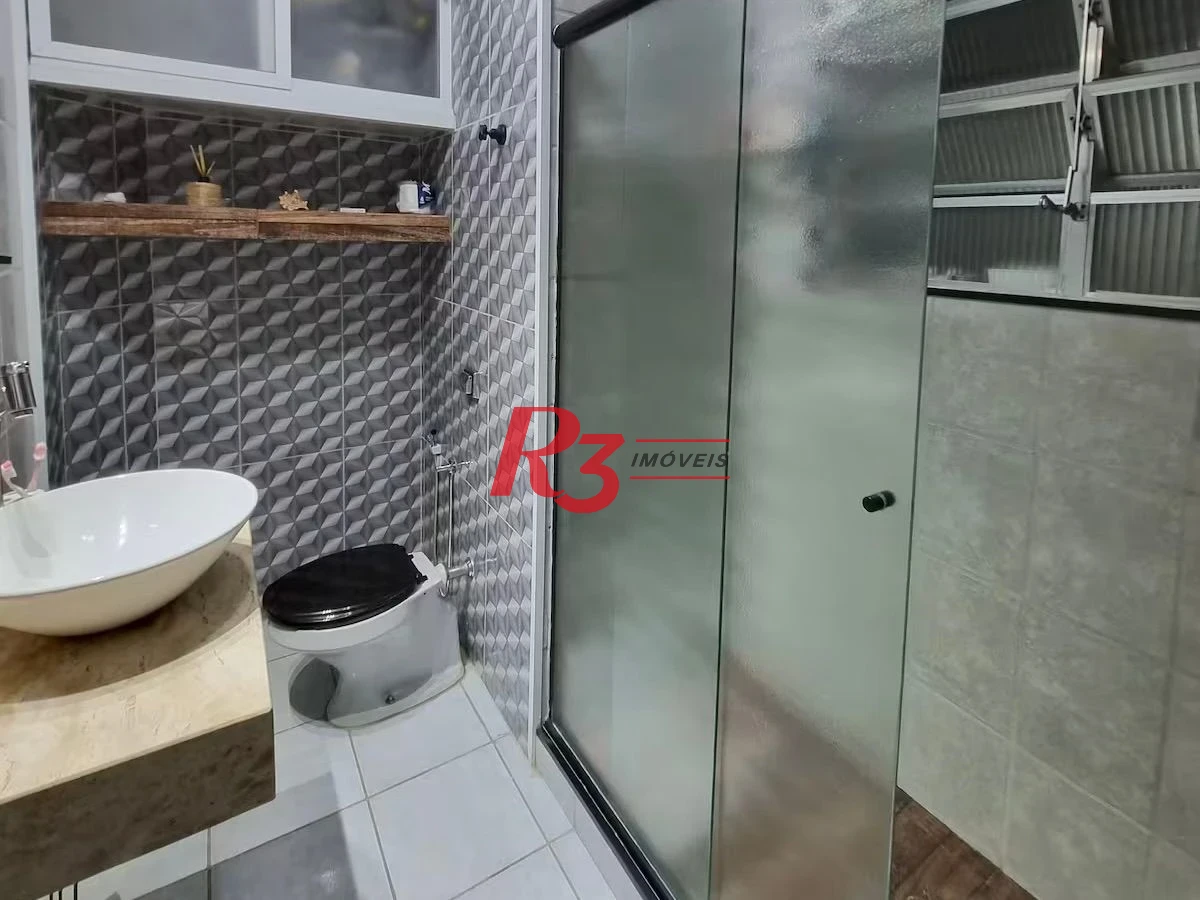 Apartamento com 3 dormitórios à venda, 100 m² por R$ 700.000,00 - José Menino - Santos/SP
