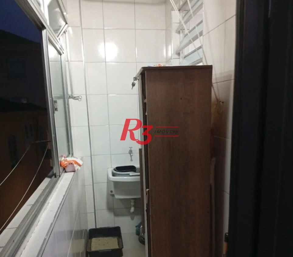 Apartamento com 2 dormitórios à venda, 68 m² por R$ 426.000,00 - Gonzaga - Santos/SP