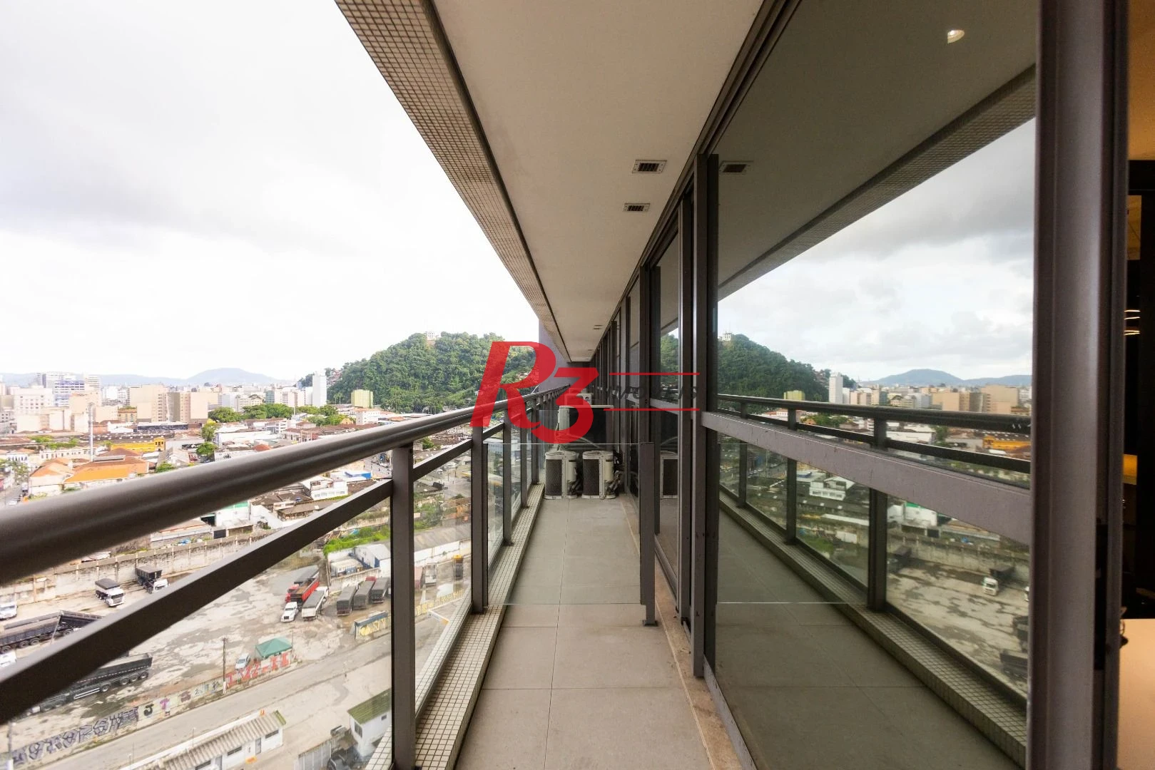 Sala para alugar, 50 m² por R$ 7.071,00/mês - Valongo - Santos/SP