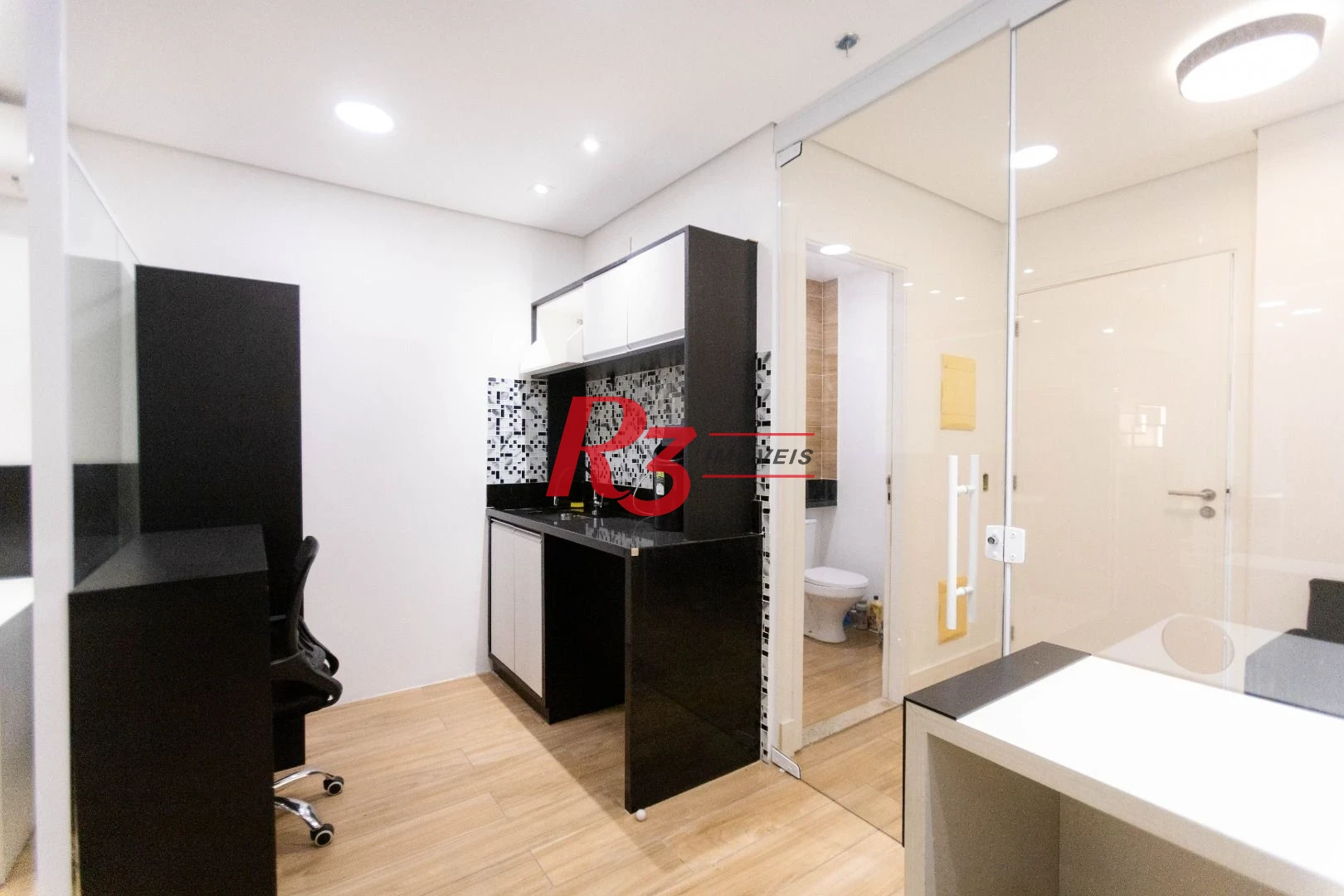 Sala para alugar, 50 m² por R$ 7.071,00/mês - Valongo - Santos/SP