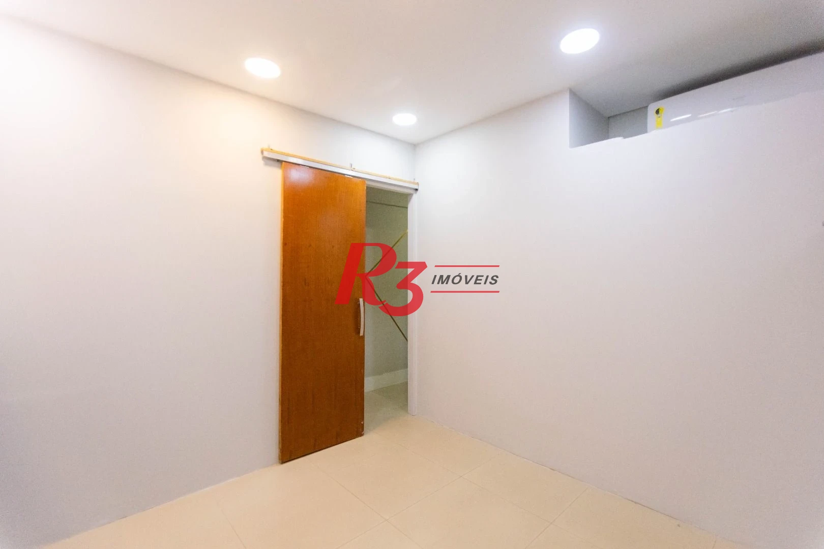 Sala para alugar, 43 m² por R$ 3.200,00/mês - Encruzilhada - Santos/SP