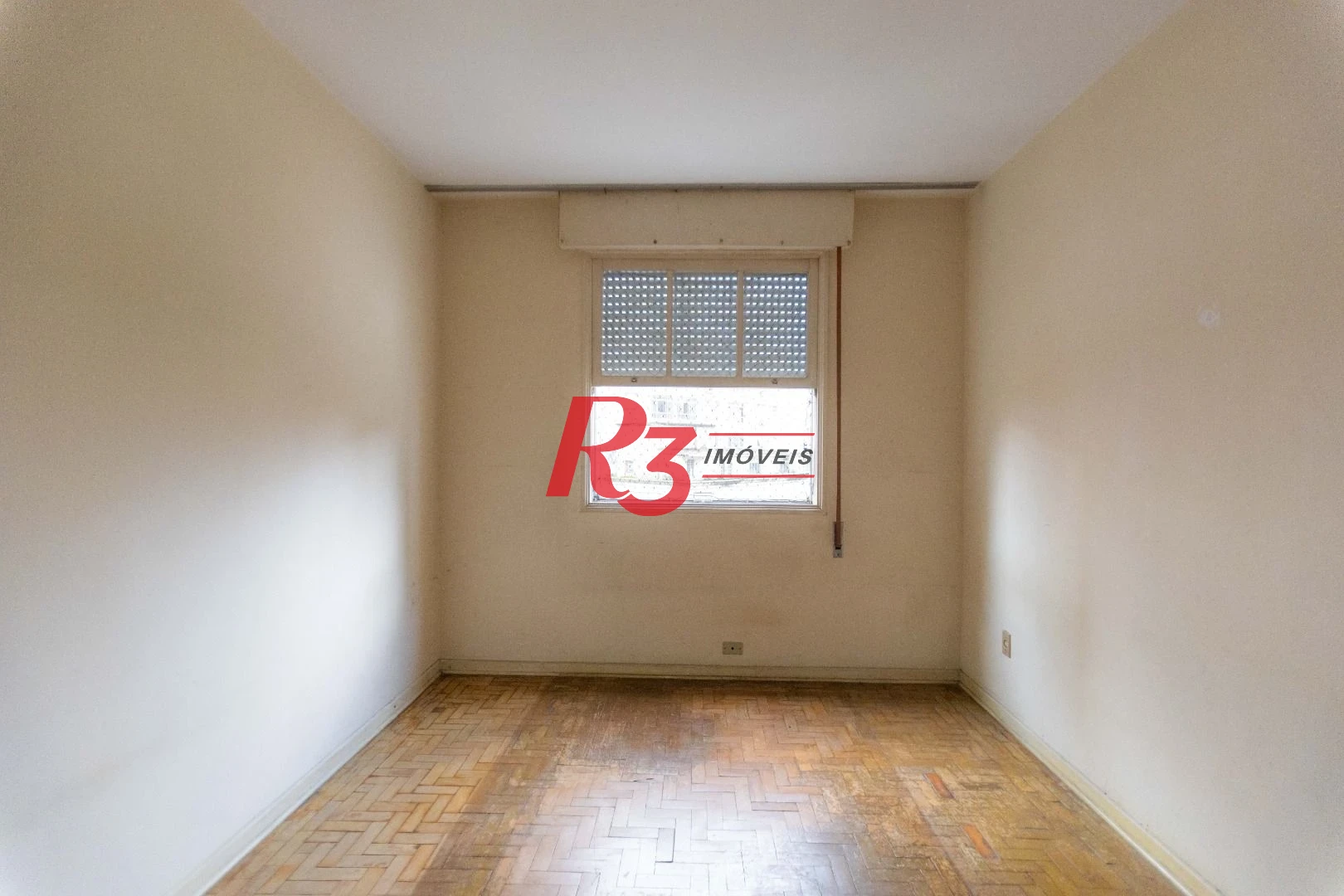 Apartamento com 2 dormitórios à venda, 91 m² por R$ 620.000,00 - Gonzaga - Santos/SP