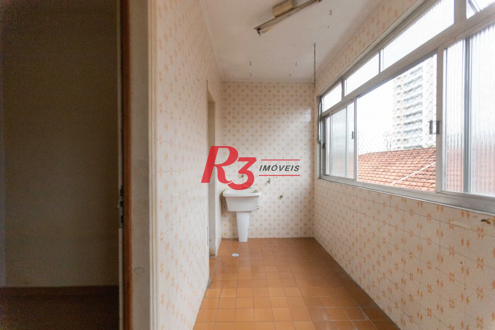 Apartamento com 2 dormitórios à venda, 91 m² por R$ 620.000,00 - Gonzaga - Santos/SP