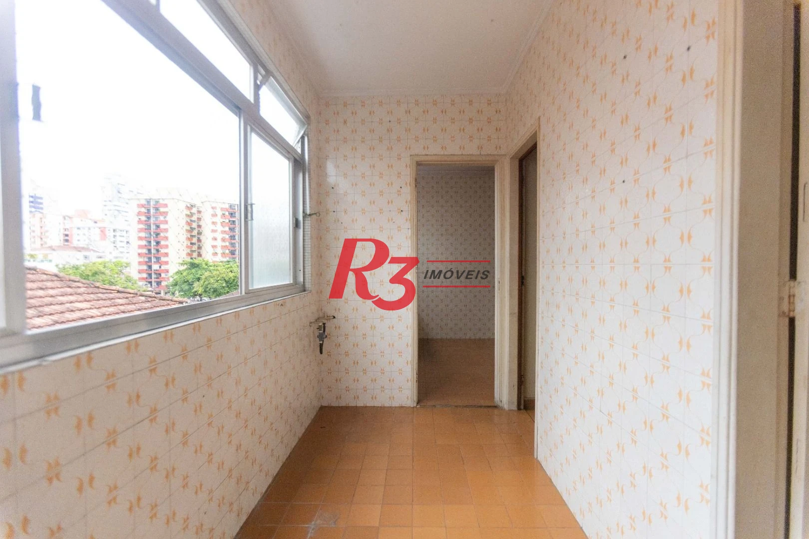 Apartamento com 2 dormitórios à venda, 91 m² por R$ 620.000,00 - Gonzaga - Santos/SP