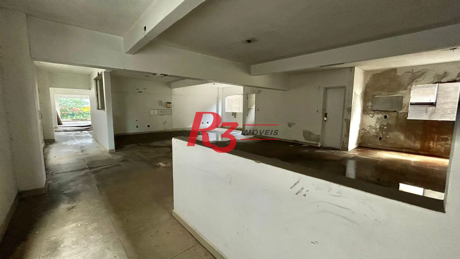 Prédio, 1300 m² - venda por R$ 5.000.000,00 ou aluguel por R$ 61.000,00/mês - Vila Cascatinha - São Vicente/SP