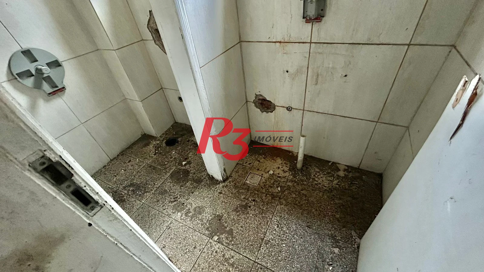 Prédio, 1300 m² - venda por R$ 5.000.000,00 ou aluguel por R$ 61.000,00/mês - Vila Cascatinha - São Vicente/SP